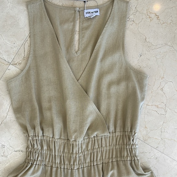 NWT STEVE MADDEN SLEEVELESS LINEN BLEND JUMPSUIT - Picture 6 of 9